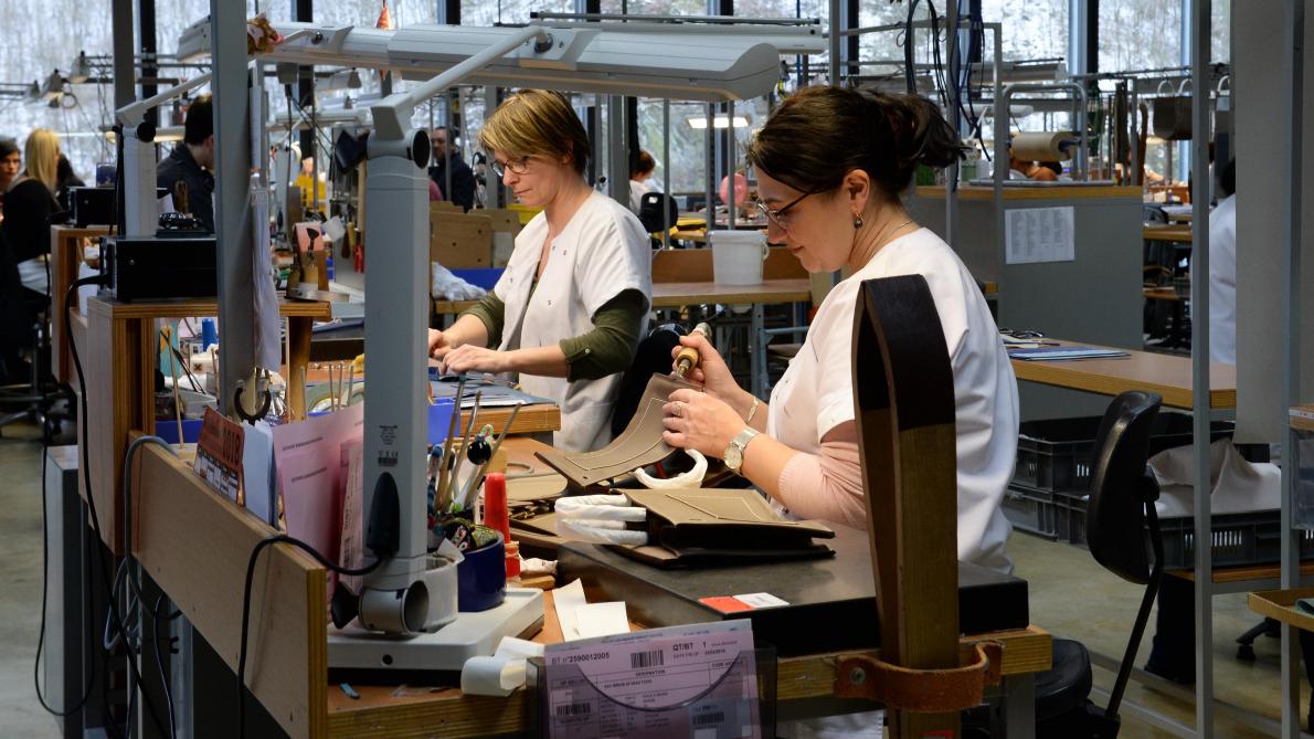 VID O. Le groupe de luxe Herm s envisage de cr er 250 emplois dans